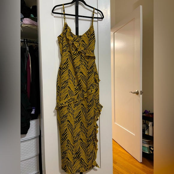 Micas Zebra Printed Dress - Leg Slit - New with Tags - Picture 1 of 3